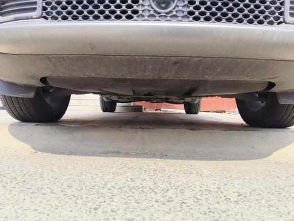 [青岛·鲁U] 二手Jeep自由光2019款 2.0T 四驱探享版+自动驾驶智慧包 国VI