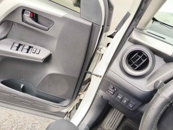 [成都·川A] 二手丰田RAV4荣放2016款 2.0L CVT两驱风尚版 国V