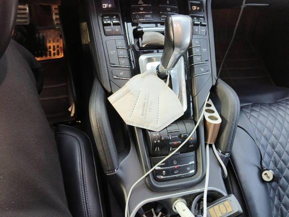 [上海·沪A] 二手保时捷Cayenne2011款 Cayenne S 4.8L