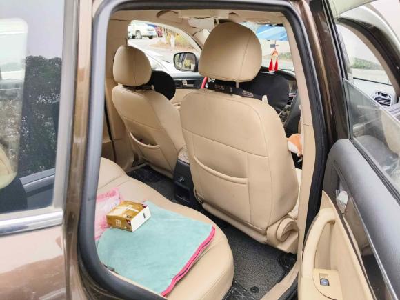 [上海·苏F] 二手中华中华V52012款 1.5T 自动两驱豪华型