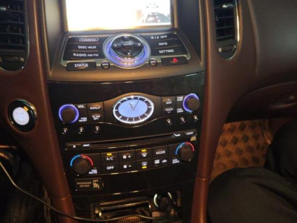 [上海·沪A] 二手英菲尼迪英菲尼迪QX502013款 2.5L 两驱优雅版