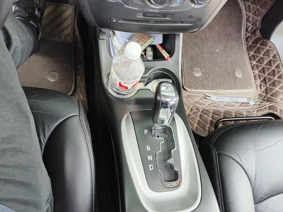 [武汉·鄂A] 二手道奇酷威2013款 2.4L 两驱尊尚版