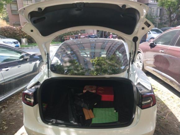 [上海·沪A] 二手特斯拉Model 32019款 标准续航后驱升级版