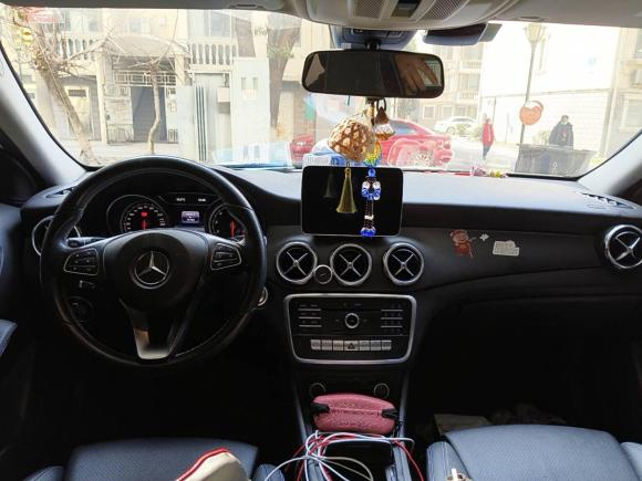 [无锡·苏B] 二手奔驰奔驰GLA2017款 GLA 200 动感型