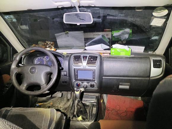 [青岛·鲁B] 二手江铃宝典2016款 2.8T新超值柴油两驱标货基本型JX493ZLQ4G