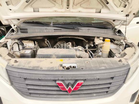 [上海·沪B] 二手五菱汽车五菱宏光PLUS2019款 1.5T 手动标准型 5座