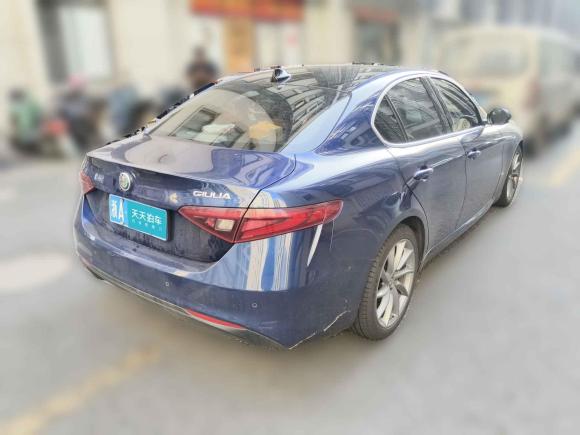 [杭州·浙A] 二手阿尔法·罗密欧Giulia朱丽叶2017款 2.0T 200HP 豪华版