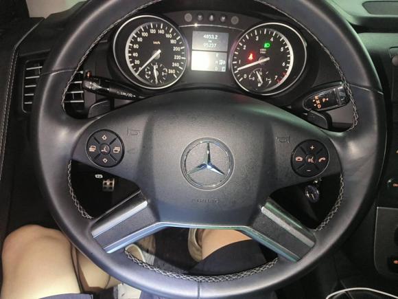 [上海·沪G] 二手奔驰奔驰R级2014款 R 320 4MATIC 商务型