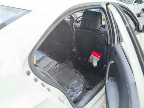 [佛山·川A] 二手大众桑塔纳2016款 1.6L 自动风尚版