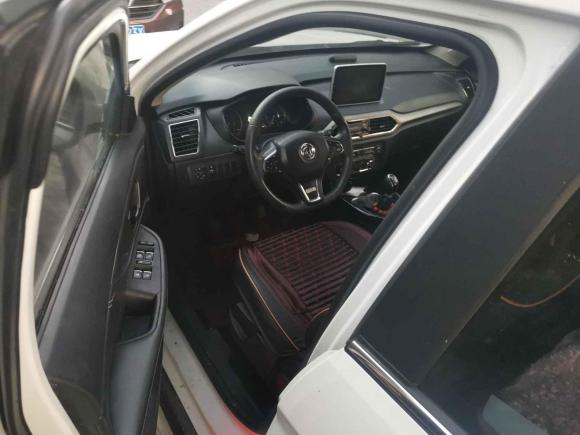 [湖州·浙F] 二手东风风光风光S5602018款 1.8L 手动都市型 7座