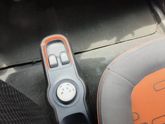 [无锡·苏B] 二手宝骏宝骏E1002020款 305KM 智行版