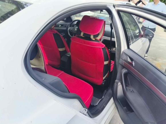 [苏州·苏E] 二手大众朗逸2015款 1.6L 自动风尚版