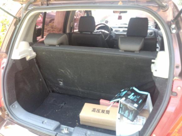 [深圳·桂C] 二手铃木雨燕2013款 1.5L 手动标准版