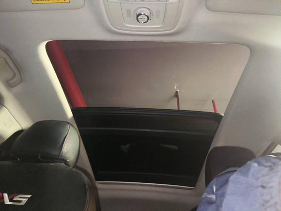 [佛山·粤X] 二手荣威荣威RX52016款 20T 两驱自动旗舰版