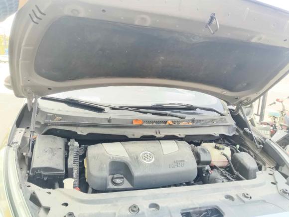 [南京·苏A] 二手别克别克GL82013款 3.0L XT豪华商务旗舰版