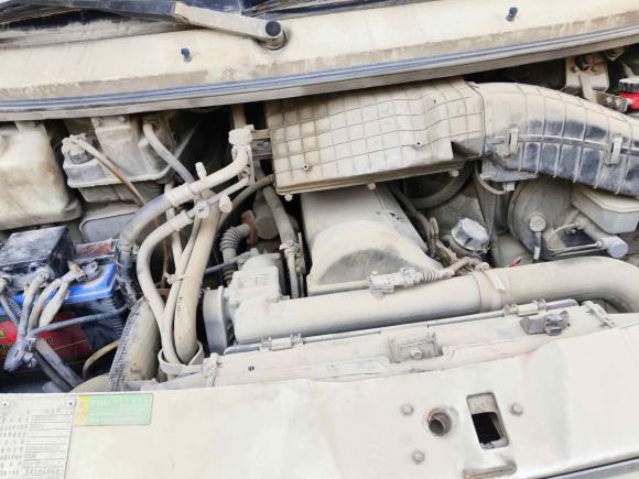 [宁波·沪A] 二手依维柯依维柯褒迪2012款 2.5T-A32 基本型