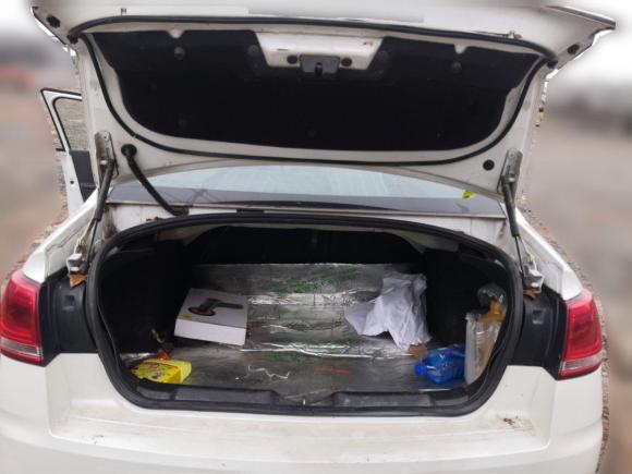 [宁波·川L] 二手雪铁龙世嘉2013款 三厢 2.0L 手动品悦型