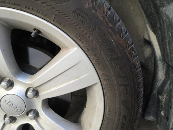 [北京·京N] 二手Jeep自由客2012款 2.4 运动版