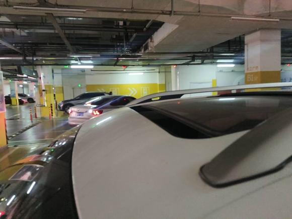 [济南·鲁A] 二手Jeep自由光2016款 2.4L 领先版