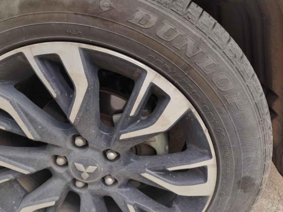 [义乌·浙E] 二手三菱欧蓝德2019款 2.0L 两驱畅享版 5座 国V