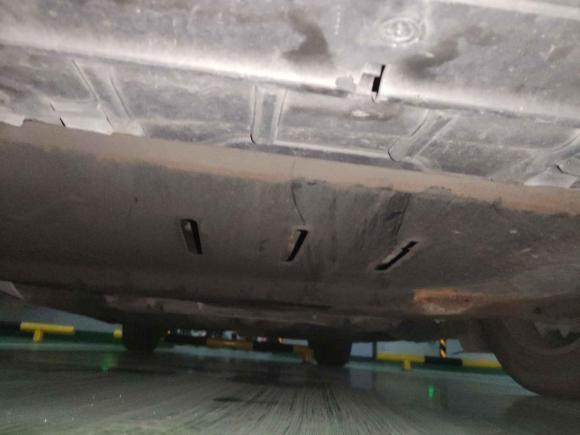 [南通·苏F] 二手雪铁龙雪铁龙C52011款 2.0L 手动舒适型