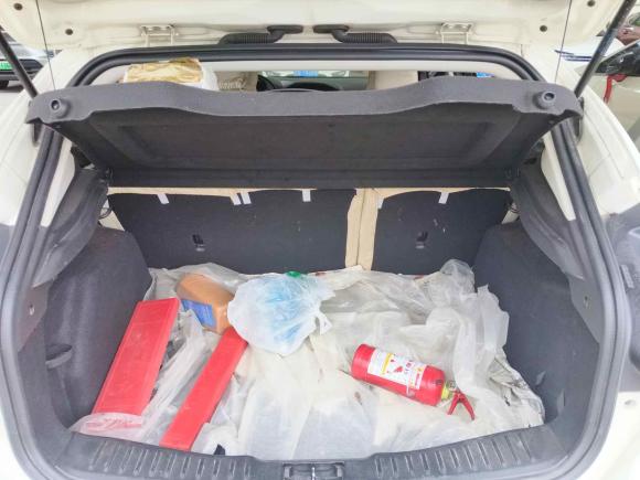 [无锡·苏B] 二手福特福克斯2012款 两厢 1.6L 自动舒适型