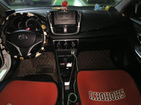 [济南·鲁A] 二手丰田YARiS L 致炫2016款 改款 1.5G CVT炫动天窗版
