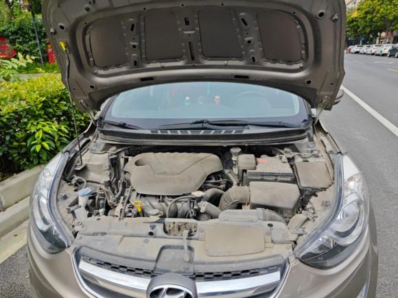[上海·浙D] 二手现代朗动2015款 1.6L 手动领先型