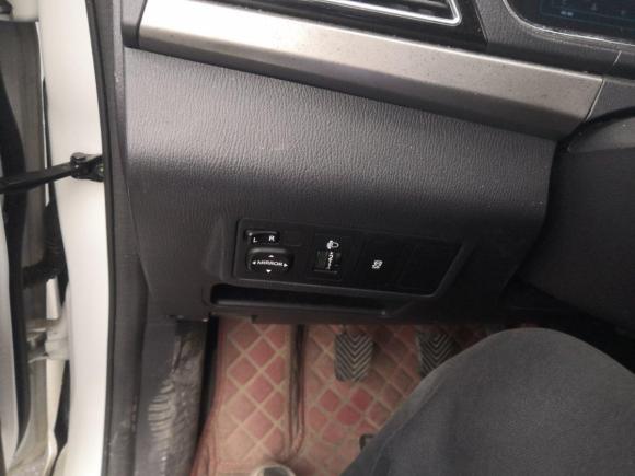 [成都·川A] 二手长安凯程长安欧尚A6002016款 1.5L 手动豪华型7座