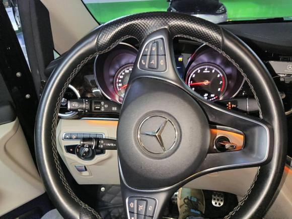 [上海·沪E] 二手奔驰奔驰V级2018款 V 260 L 尊贵加长版 国VI