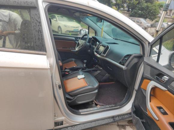 [南京·皖K] 二手江淮瑞风S32014款 1.5L 手动豪华智能型