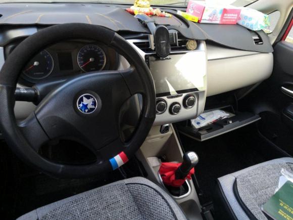 [南京·鄂J] 二手启辰启辰R502015款 1.6L 手动时尚版