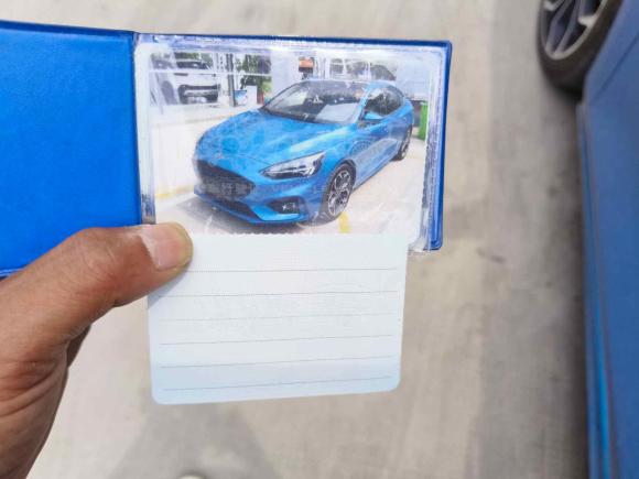 [义乌·浙G] 二手福特福克斯2019款 三厢 EcoBoost 180 自动ST Line