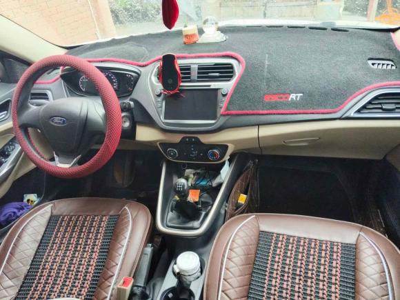 [苏州·苏E] 二手福特福睿斯2017款 改款 1.5L 手动舒适型