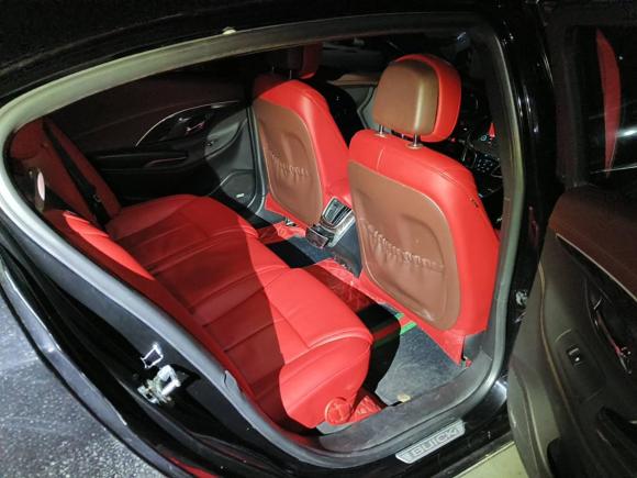 [西安·陕U] 二手别克君越2013款 2.4L SIDI豪华舒适型