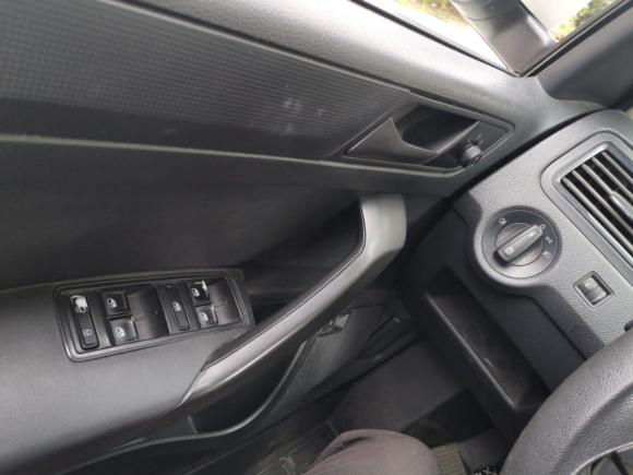 [上海·沪C] 二手大众桑塔纳2018款 1.5L 手动风尚版