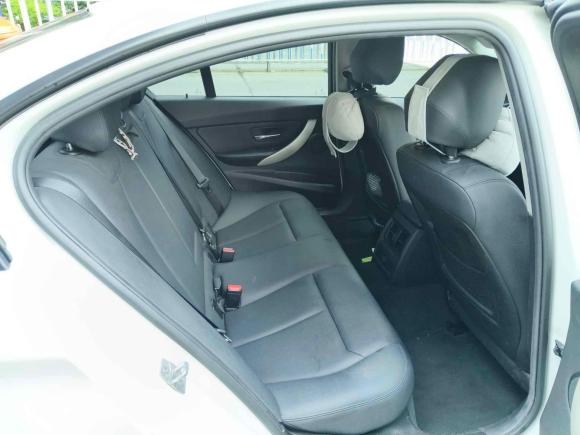 [佛山·沪A] 二手宝马宝马3系2015款 320i 超悦版时尚型