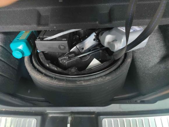 [南昌·赣M] 二手奔驰奔驰R级2014款 R 320 4MATIC 商务型