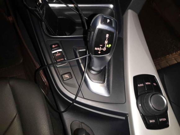 [广州·粤A] 二手宝马宝马3系2015款 320Li 时尚型