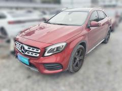 [上海·沪A] 奔驰奔驰GLA2019款 GLA 200 时尚型