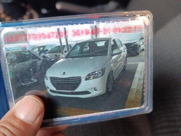 [苏州·苏U] 二手标致标致3012016款 1.6L 手动舒适版