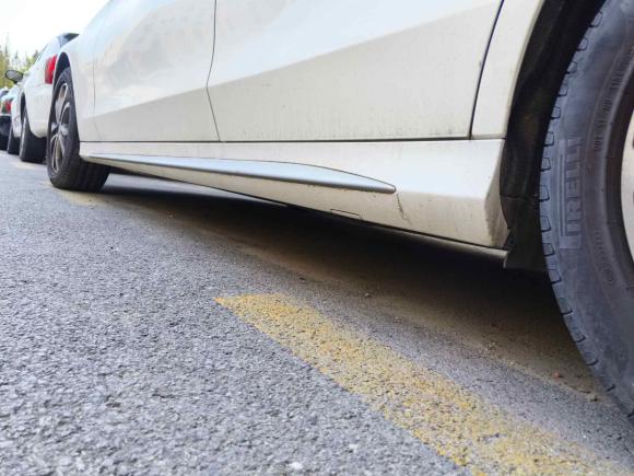 [青岛·鲁B] 二手奔驰奔驰C级2015款 C 200 L 运动型