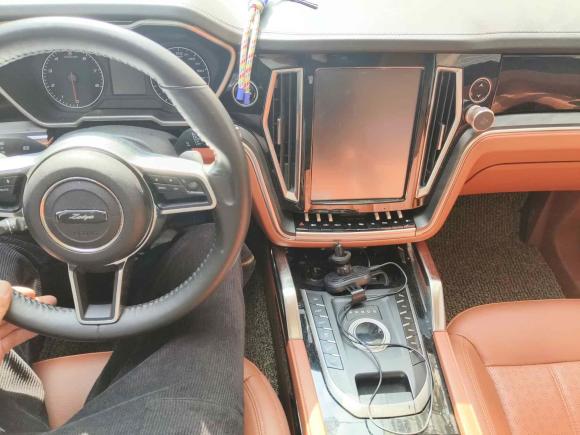 [湖州·浙E] 二手众泰众泰T7002017款 1.8T 双离合尊享型