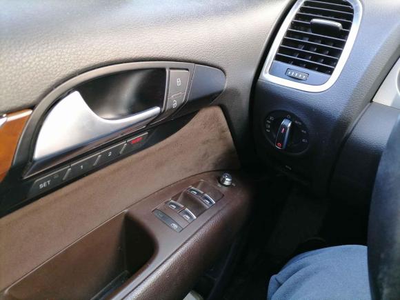 [北京·冀R] 二手奥迪奥迪Q72014款 35 TFSI 进取型