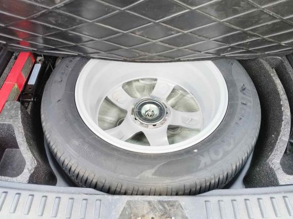 [济南·鲁A] 二手奔腾奔腾X802013款 2.0L 自动舒适型