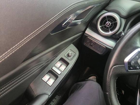 [合肥·皖A] 二手魏牌魏牌 VV52020款 1.5T 两驱颜先锋