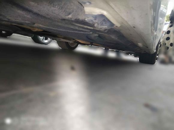 [深圳·粤B] 二手奔驰奔驰E级2014款 改款 E 260 L 运动型