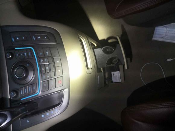 [青岛·苏C] 二手别克别克GL82013款 2.4L CT豪华商务舒适版