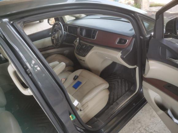 [上海·沪A] 二手别克别克GL82017款 25S 尊贵型 国V