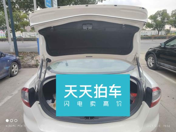 [无锡·苏B] 二手福特致胜2013款 2.3L 时尚型